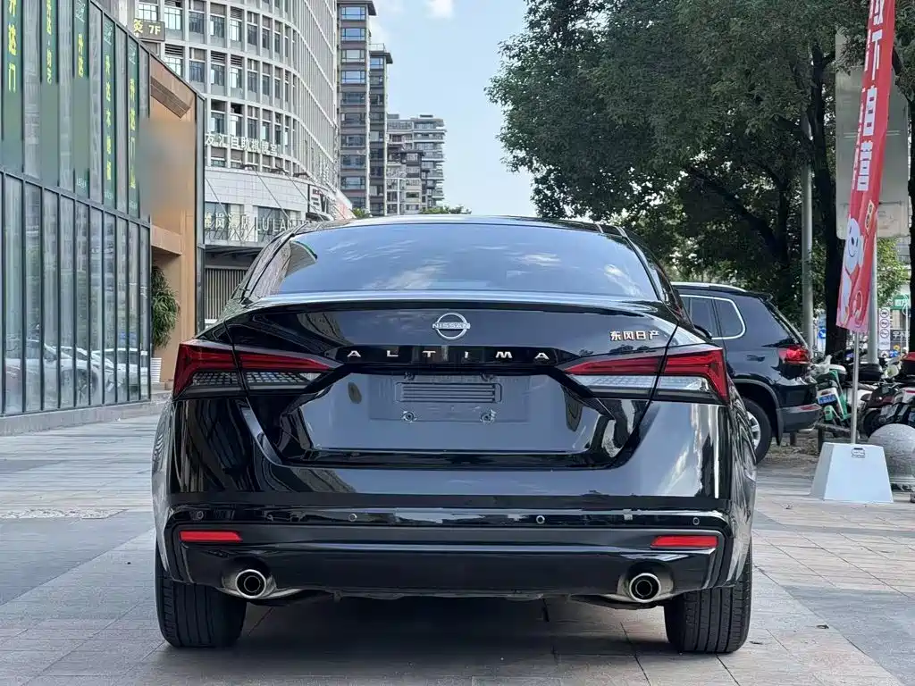 Nissan Teana — миниатюра 16