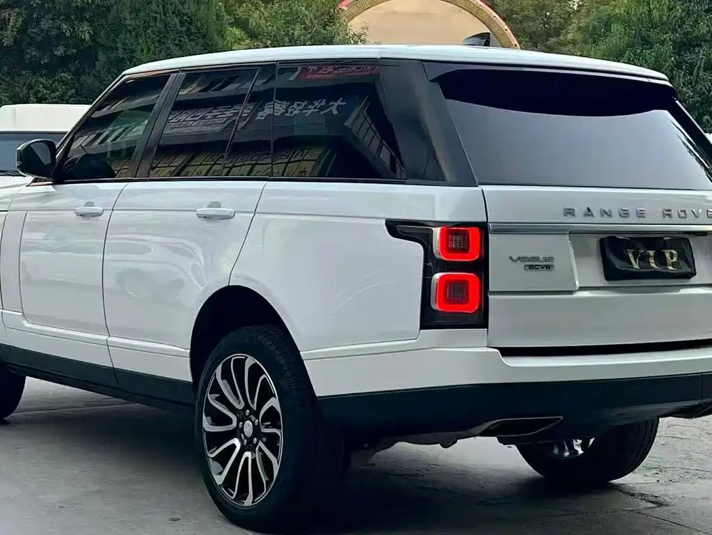 Land Rover Range Rover — миниатюра 4