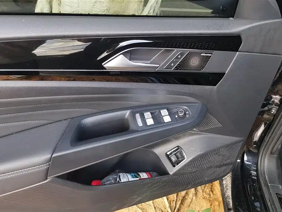 Volkswagen Passat 2022 280TSI