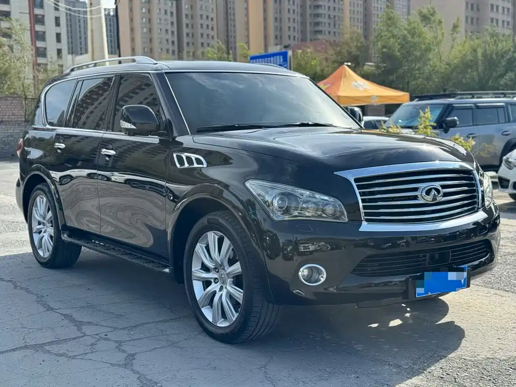 Infiniti QX80 — миниатюра 3