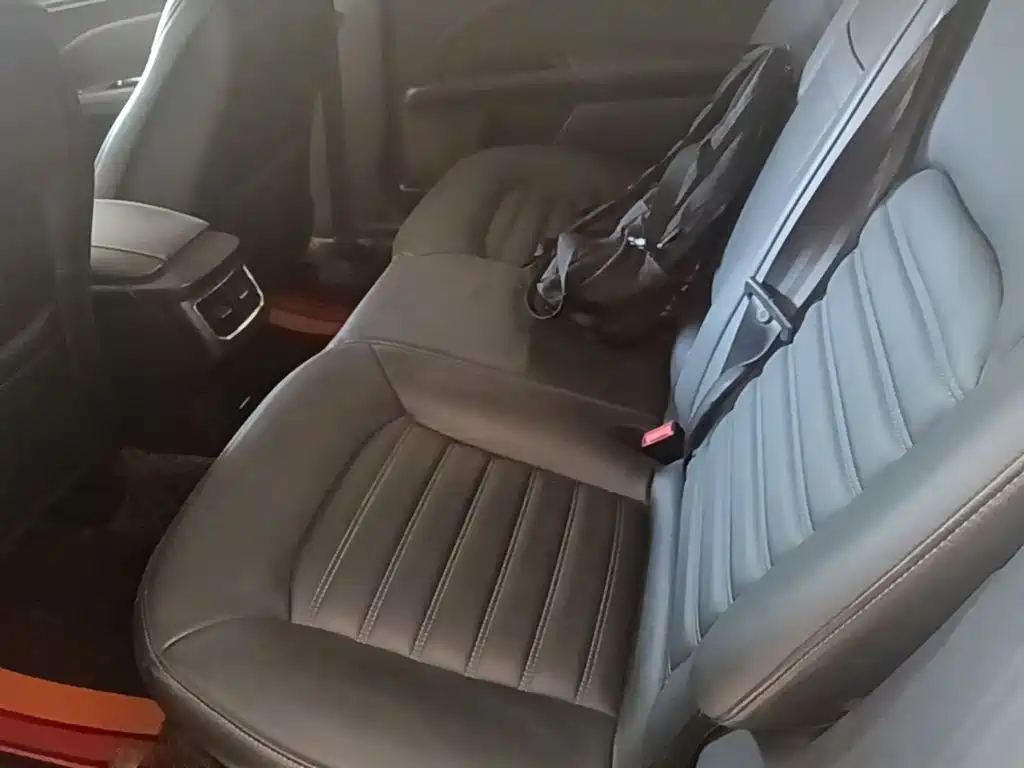 Ford Mondeo — миниатюра 17