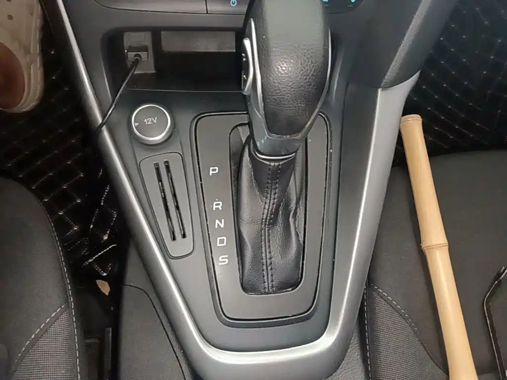 Ford Focus — миниатюра 14