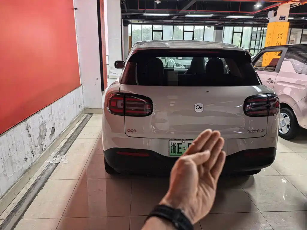 Chery QQ QQ3 EV — миниатюра 4