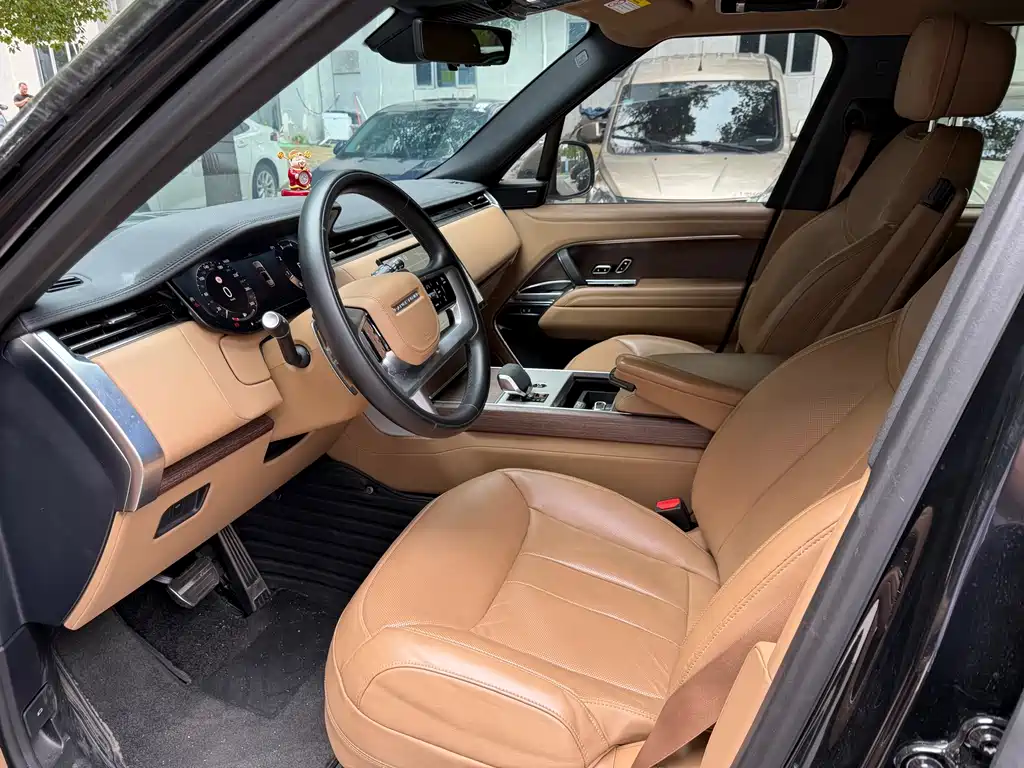 Land Rover Range Rover — миниатюра 4