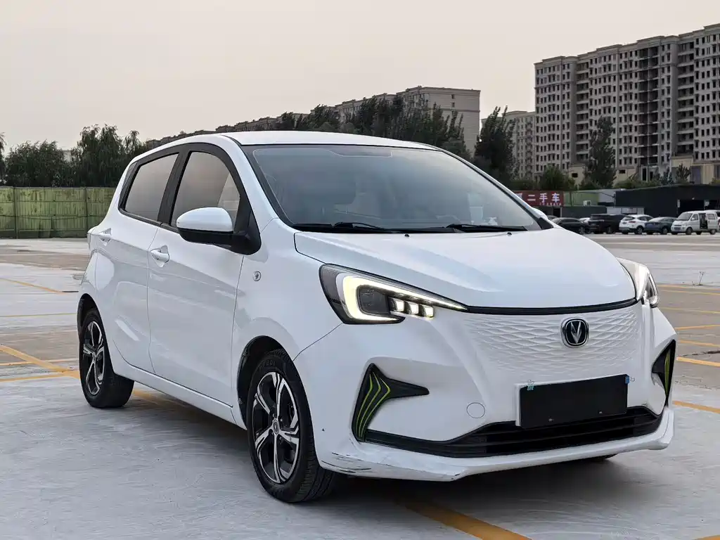 Changan Benben E-Star — миниатюра 3