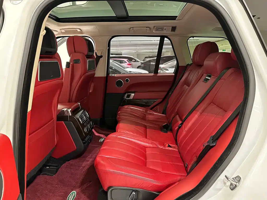 Land Rover Range Rover — миниатюра 15