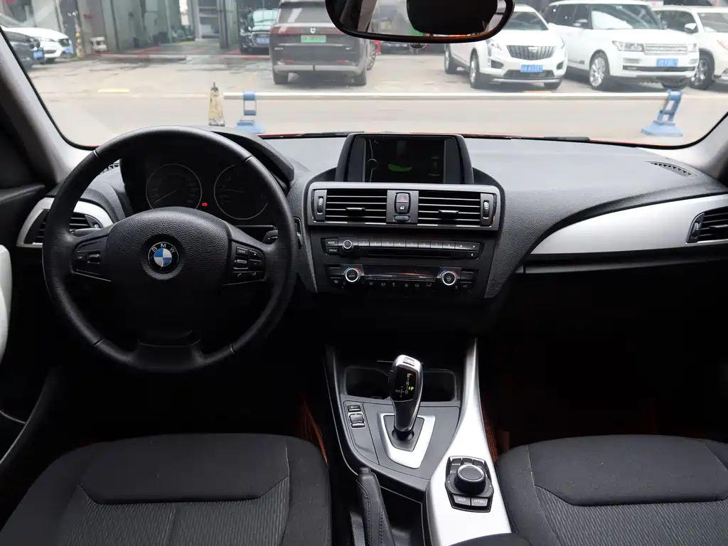 BMW 1 Series 1 2013 118i Sport