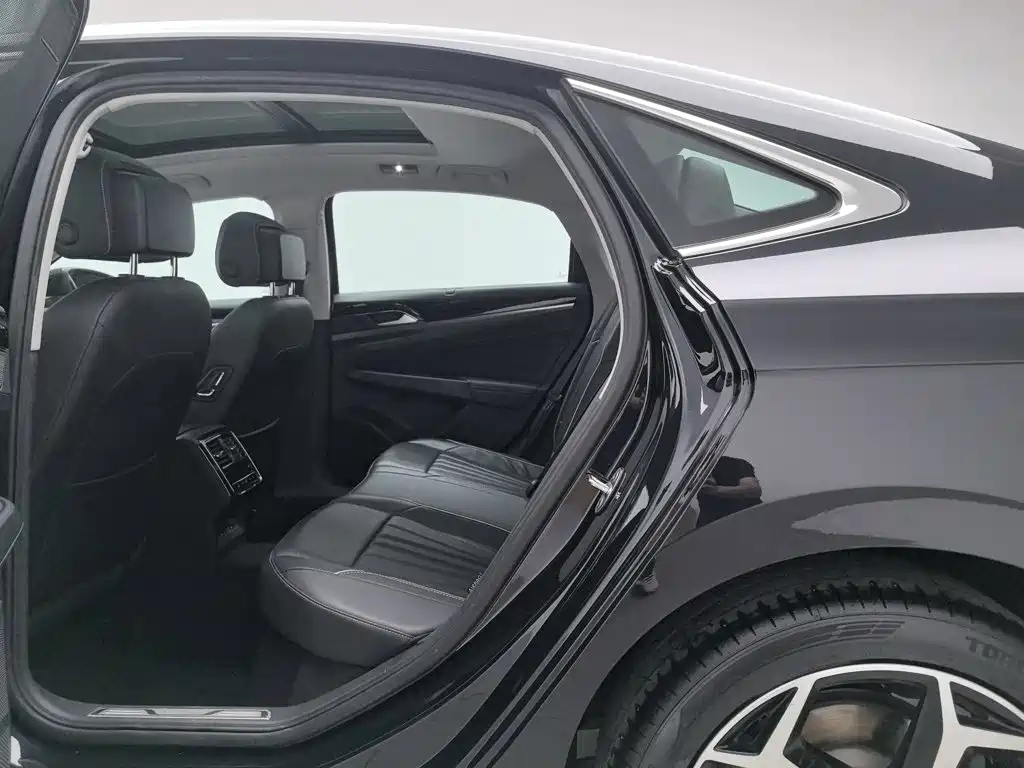 Volkswagen Passat — миниатюра 15