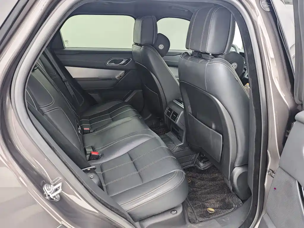 Land Rover Velar — миниатюра 14