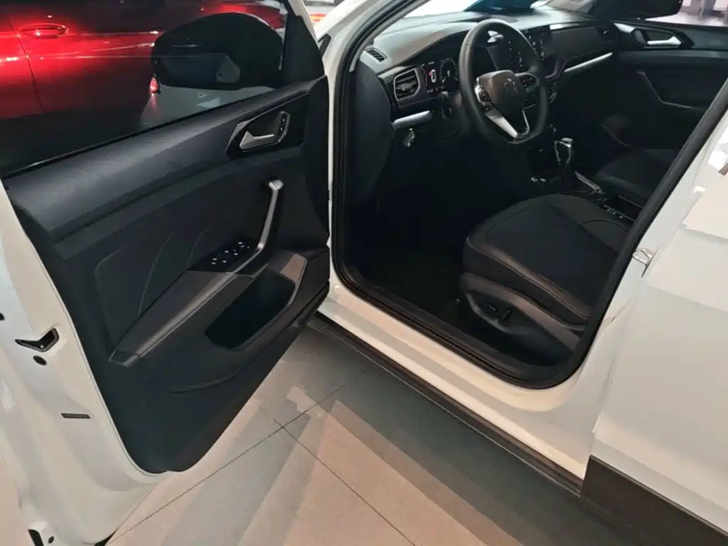 Volkswagen Tharu — миниатюра 16