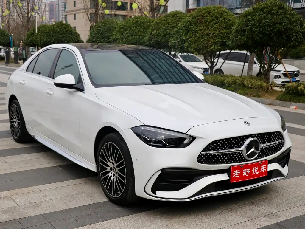 Mercedes-Benz C-Class 2022