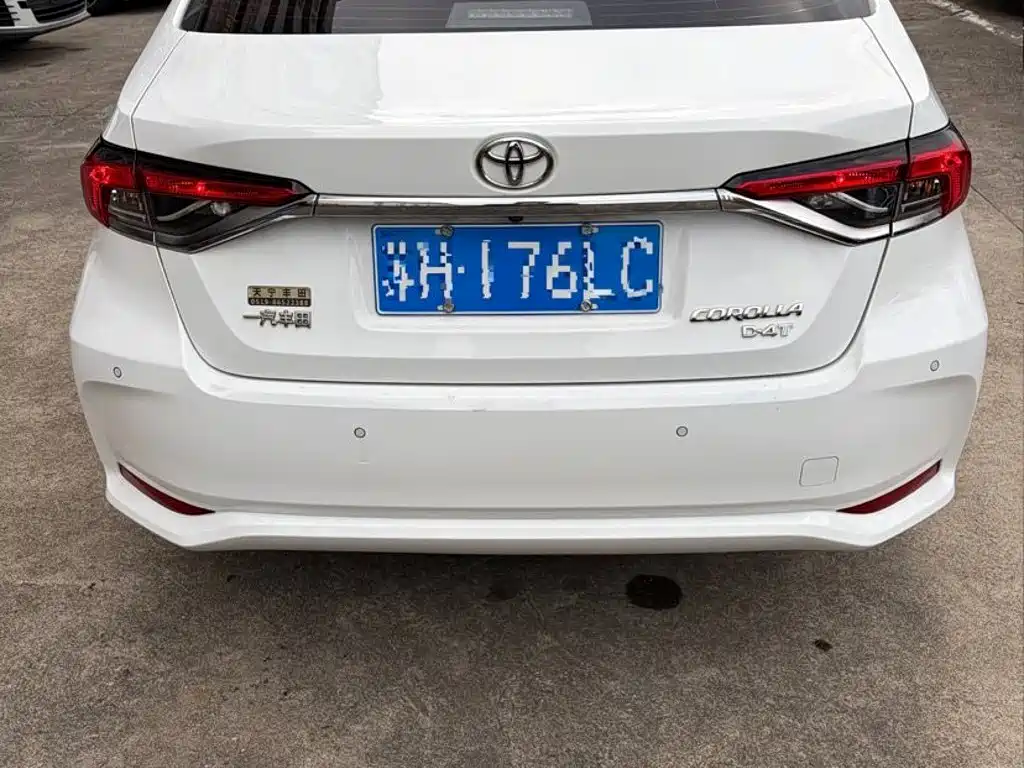 Toyota Corolla — миниатюра 5