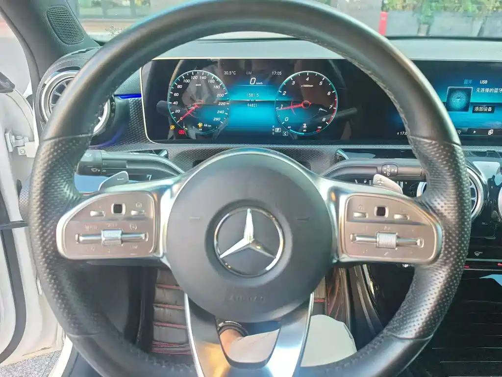 Mercedes-Benz A-Class — миниатюра 5