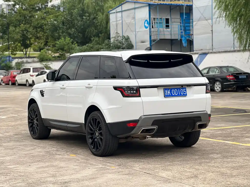 Land Rover Sport — миниатюра 5