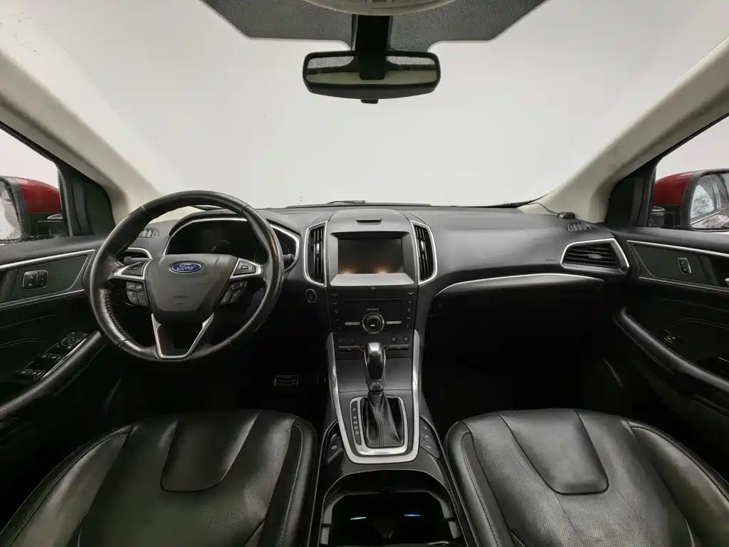 Ford Edge — миниатюра 5