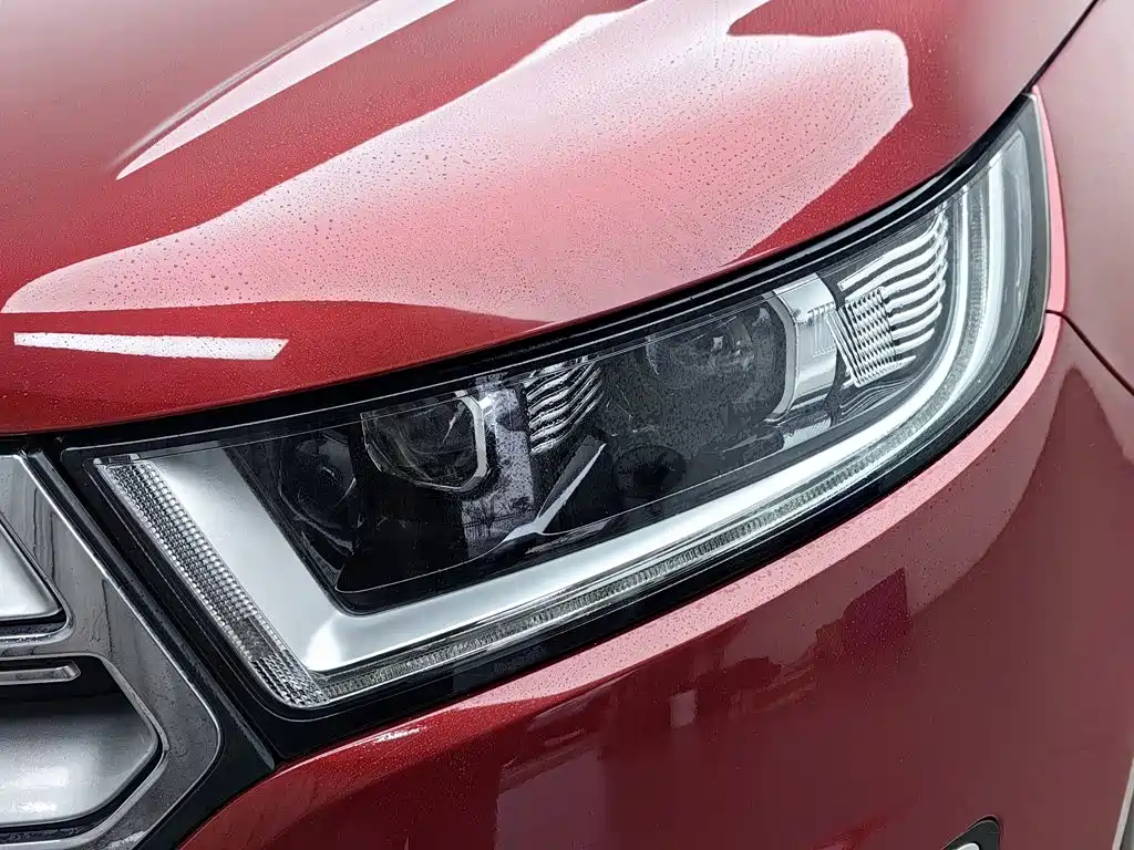 Ford Edge — миниатюра 7