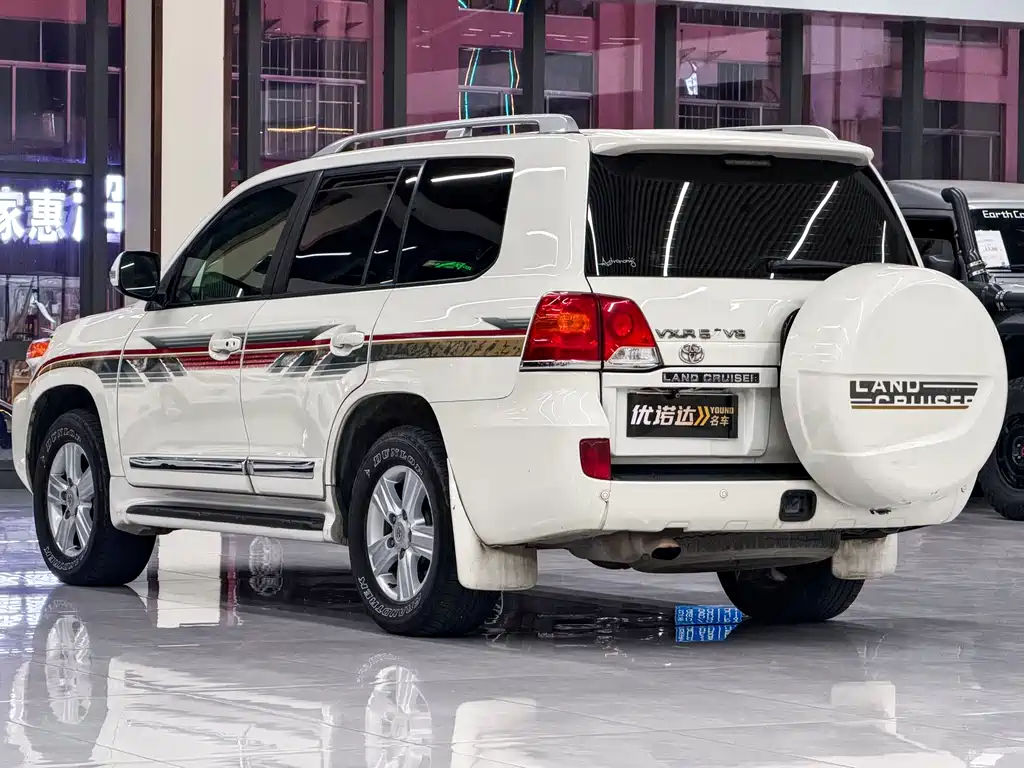 Toyota Land Cruiser — миниатюра 4