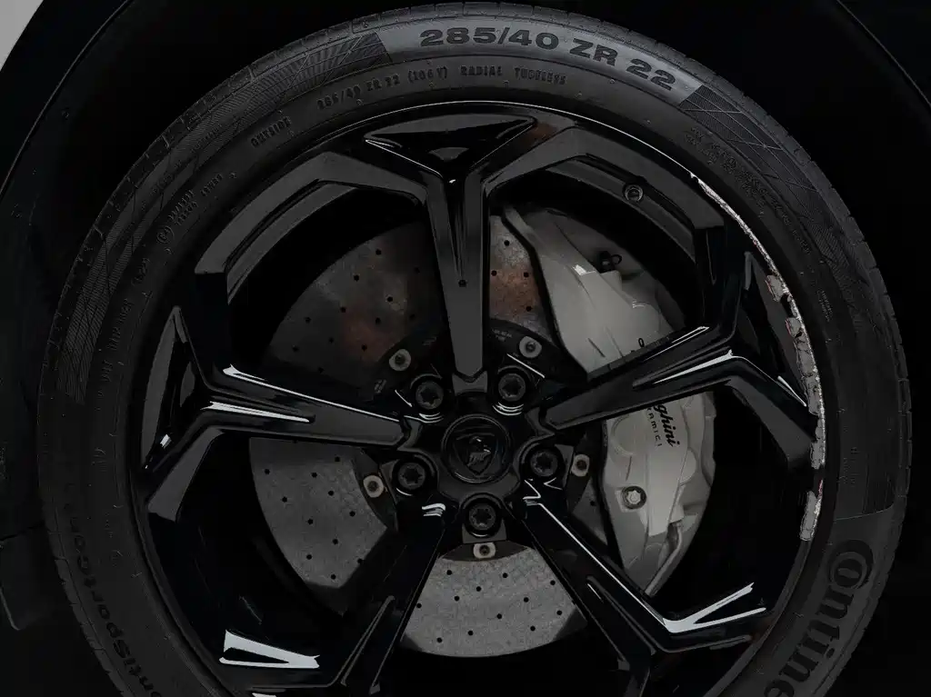 Lamborghini Urus — миниатюра 5