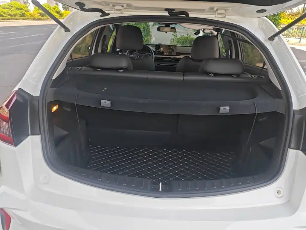 Geely Vision X3 — миниатюра 15