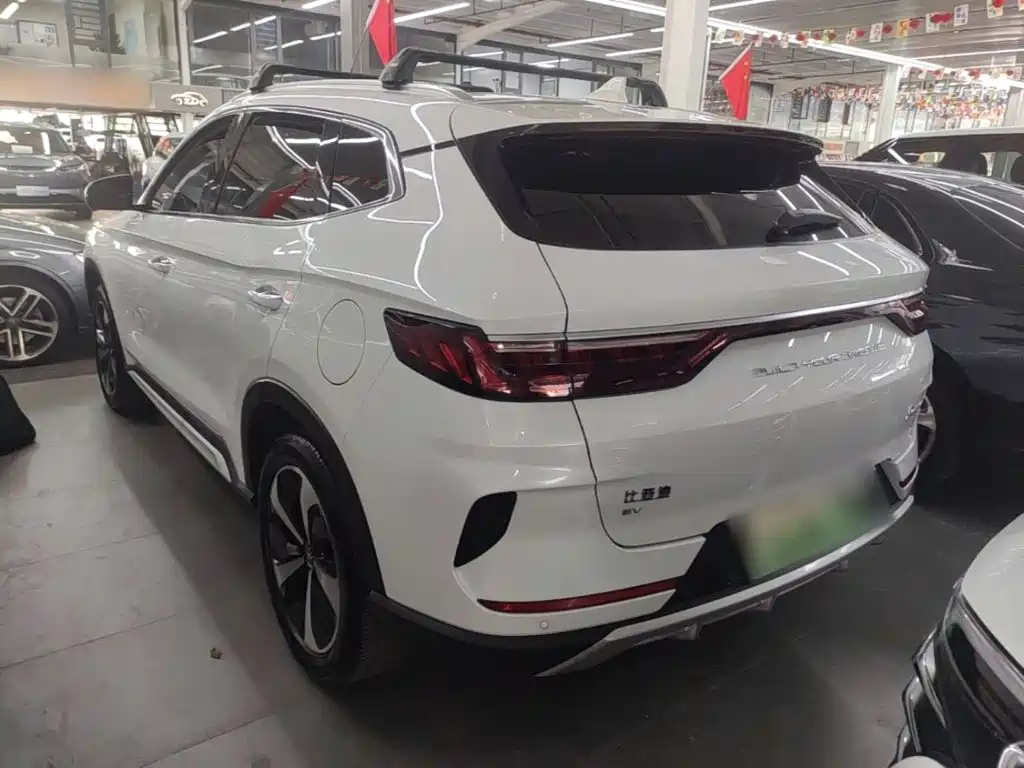 BYD PLUS New Energy — миниатюра 5