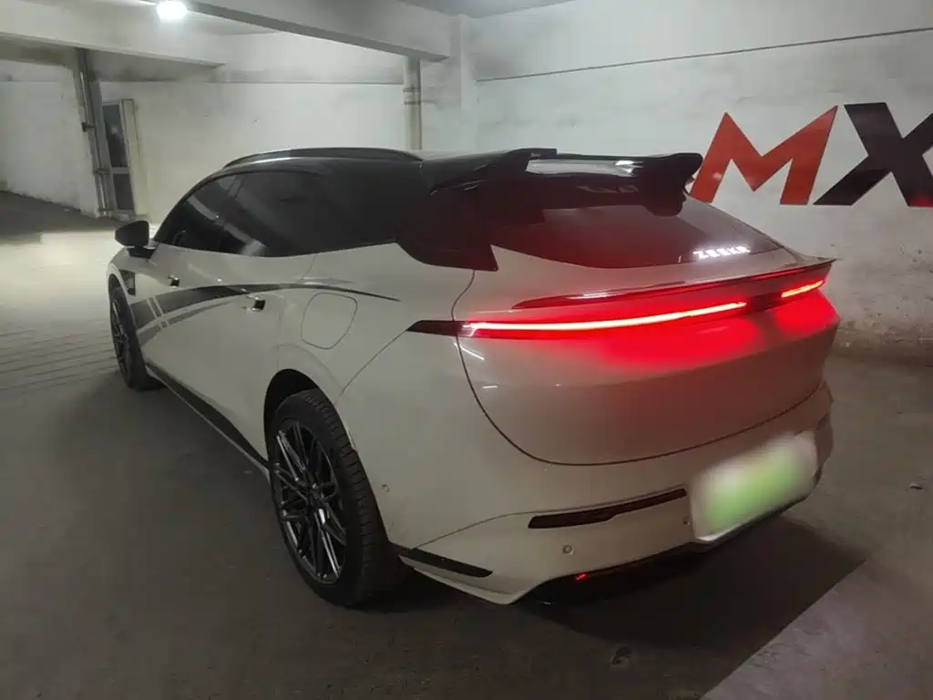 Zeekr 007GT — миниатюра 5