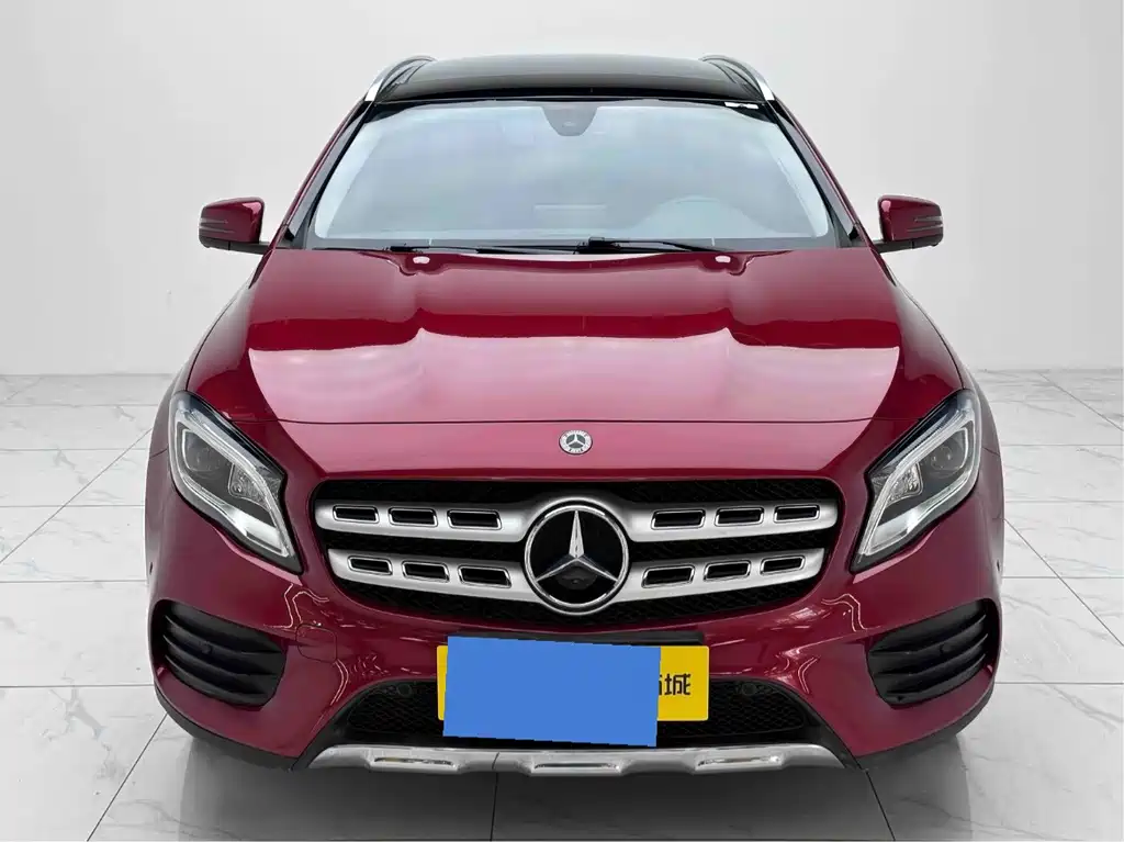 Mercedes-Benz GLA - фото 2