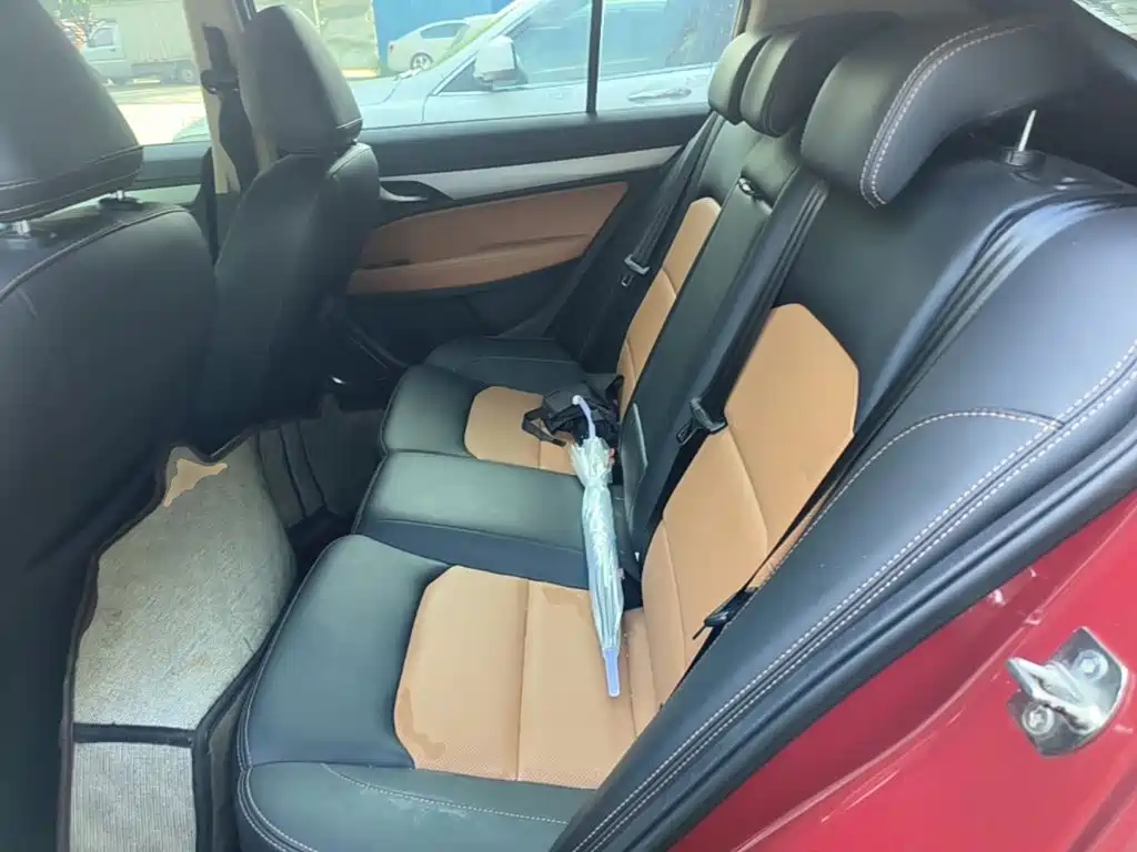Geely Vision S1 — миниатюра 17