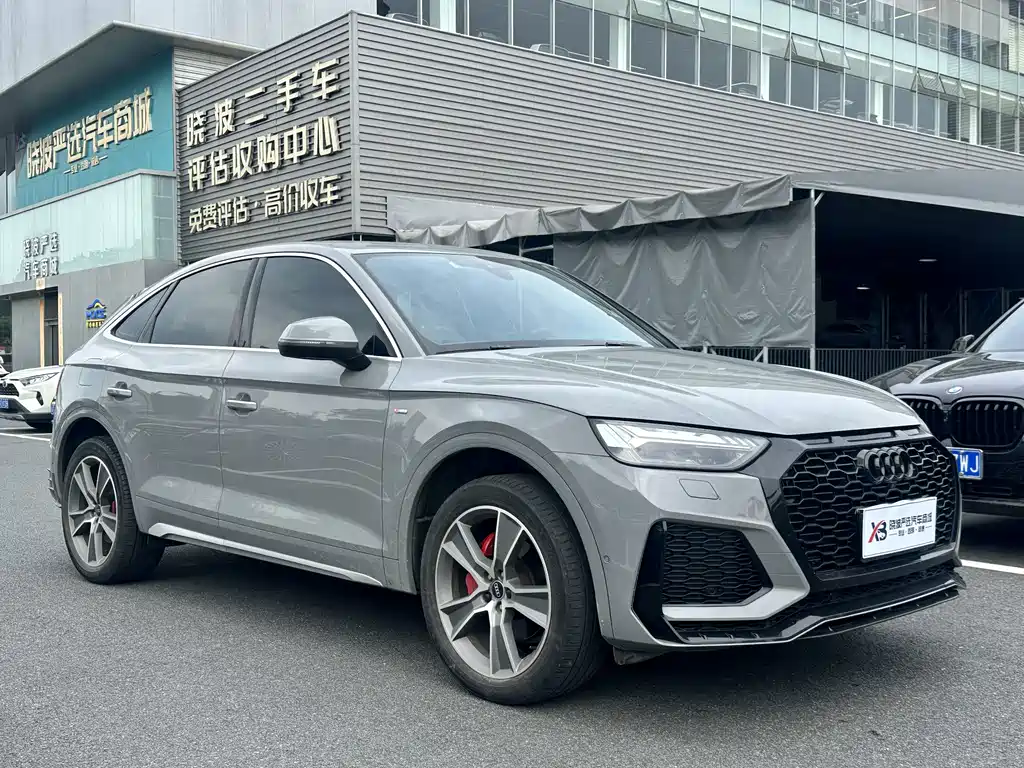 Audi Q5L Sportback — миниатюра 3