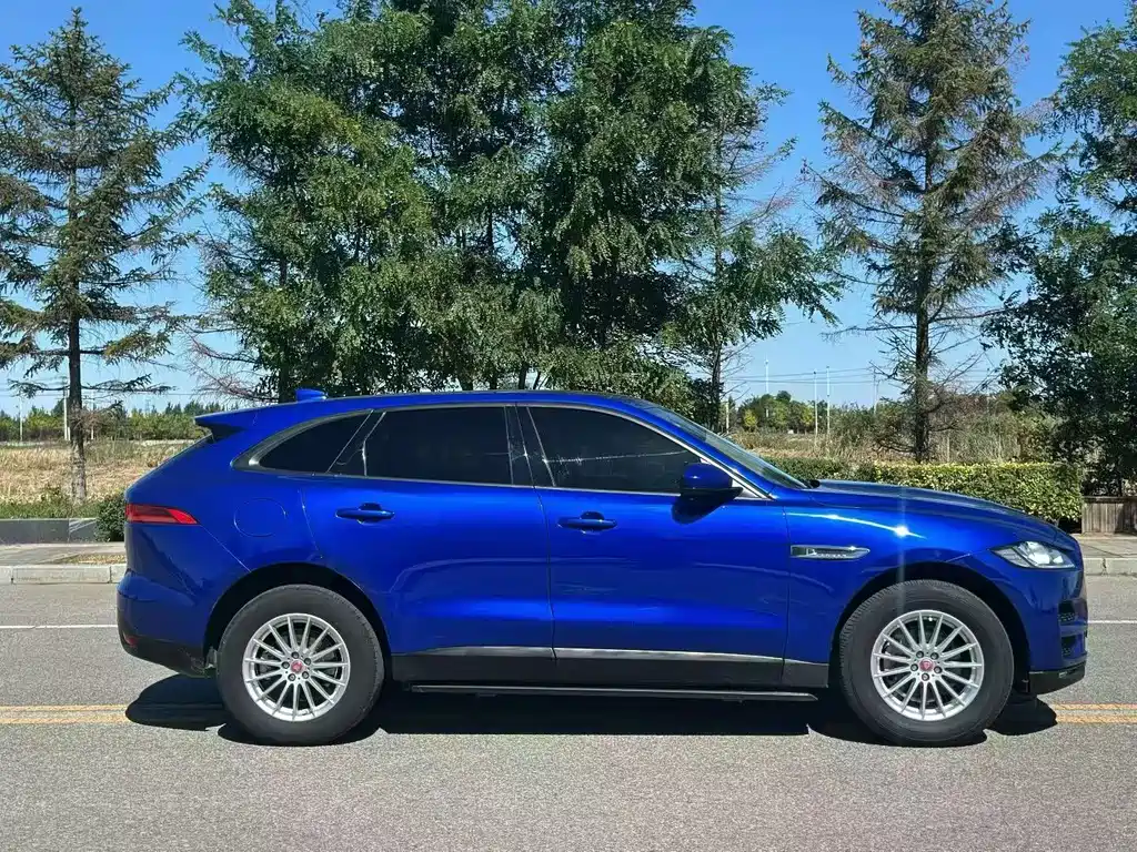 Jaguar F-PACE — миниатюра 6
