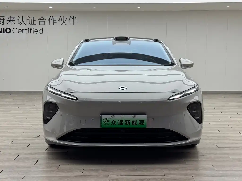 NIO NIO ET7