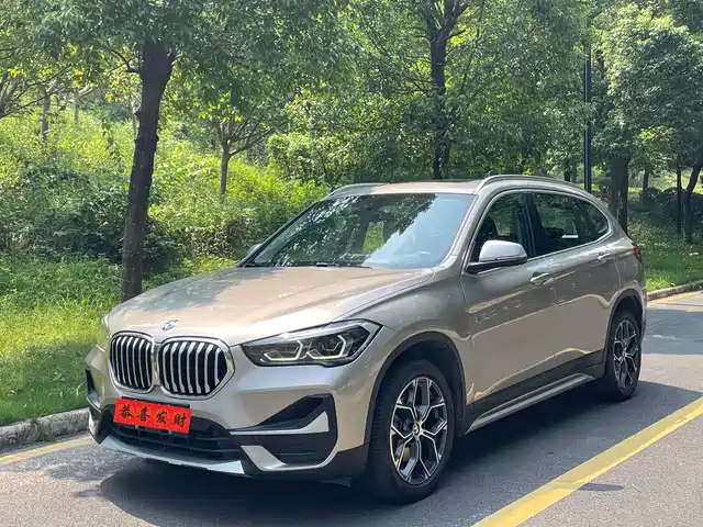BMW  X1 2022