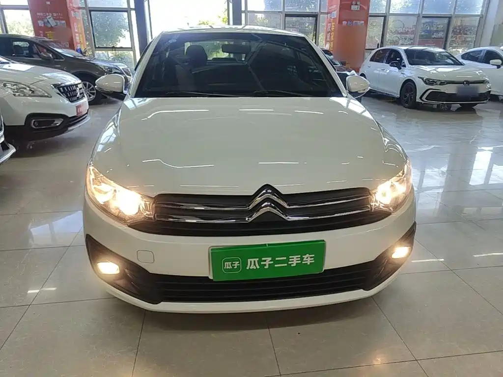 Citroen Elysee — миниатюра 3