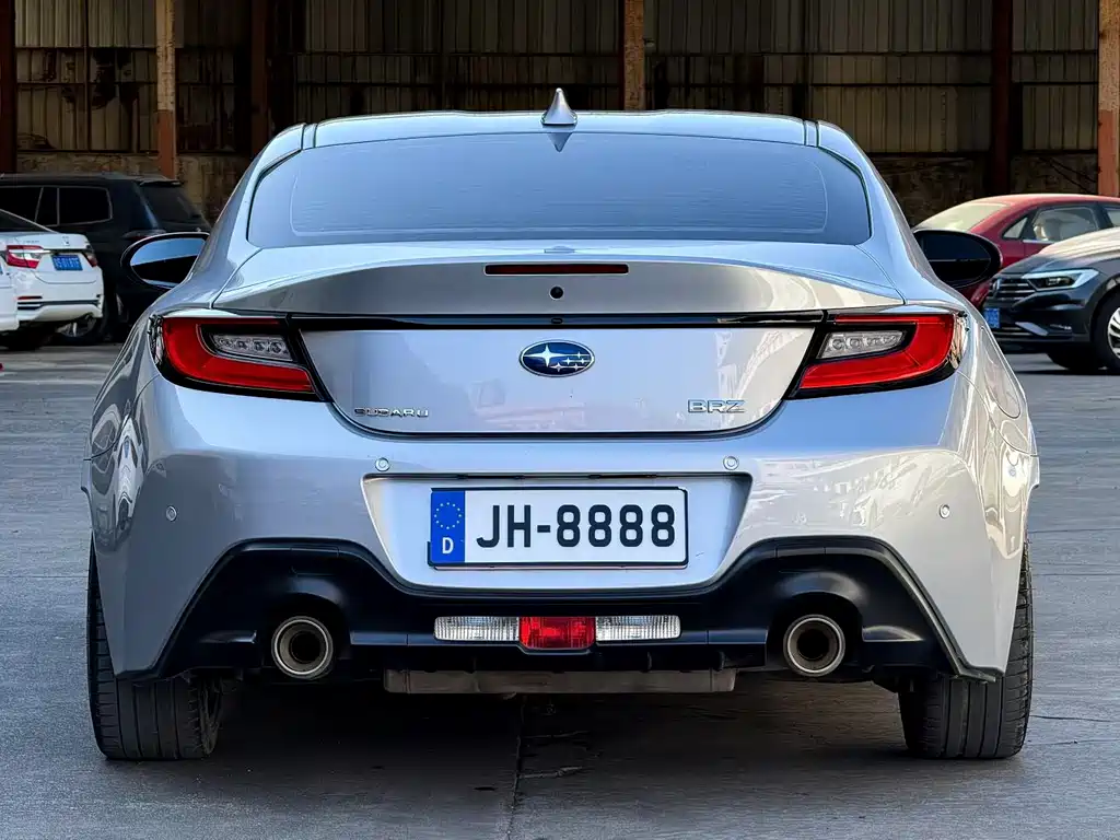 SUBARU BRZ