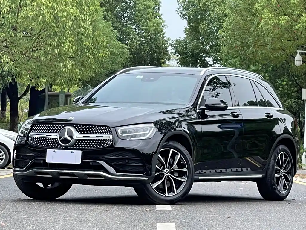 MERCEDES-BENZ GLC