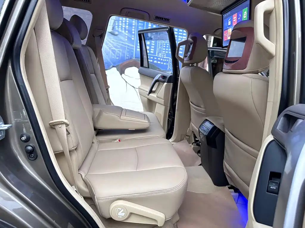 Toyota Prado (Import) — миниатюра 12