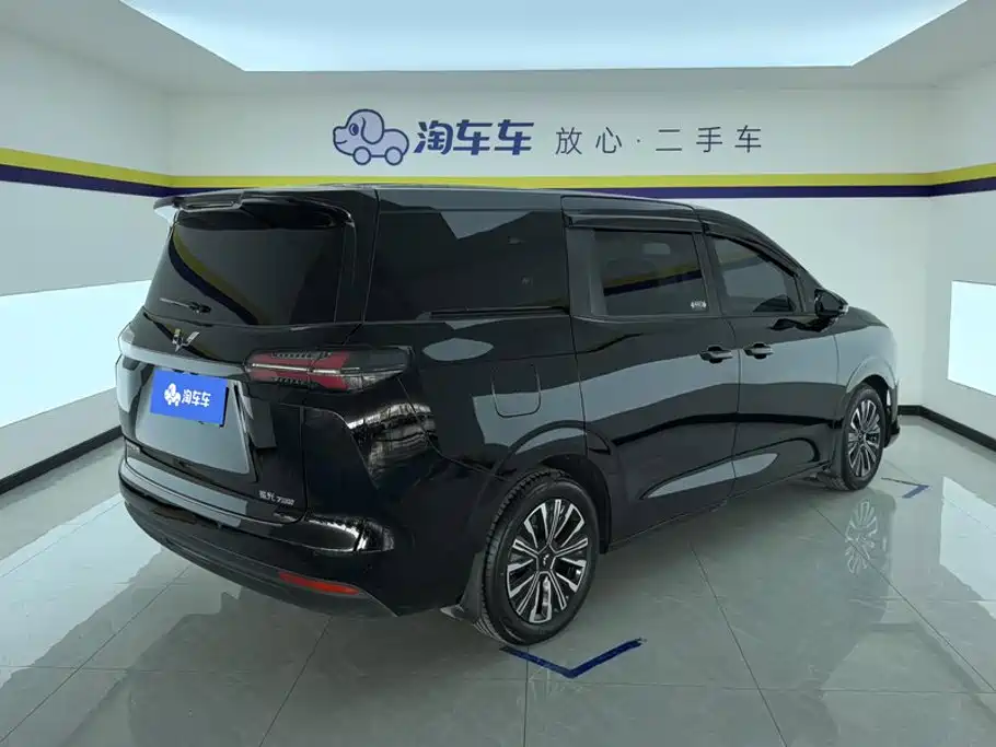 Wuling Xingguang 730 New Energy — миниатюра 3