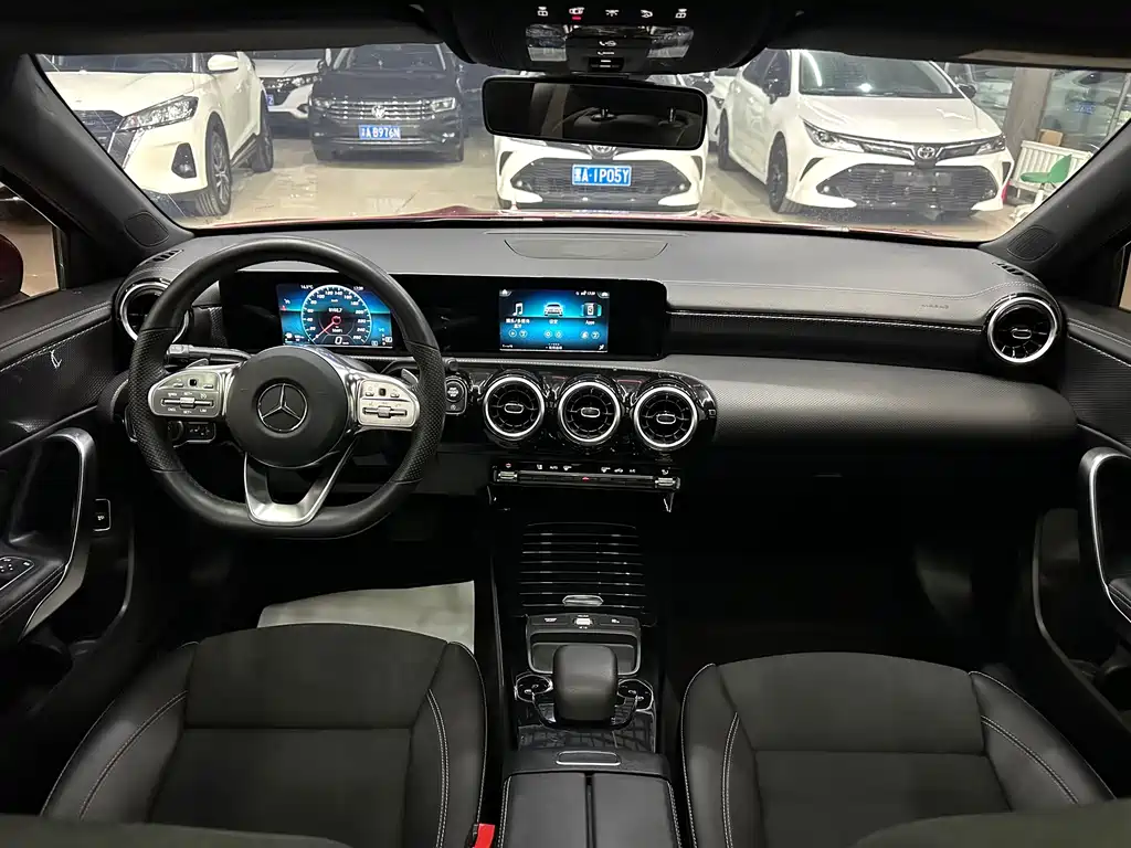 Mercedes-Benz A-Class — миниатюра 13