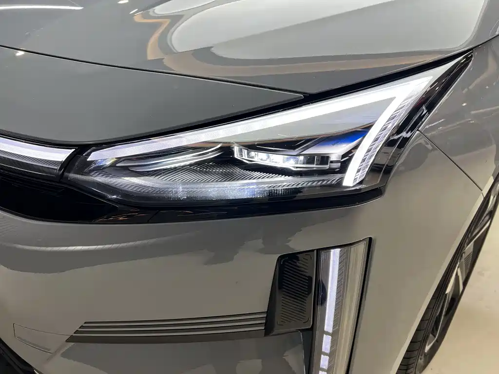 GEELY GALAXY GALAXY L6