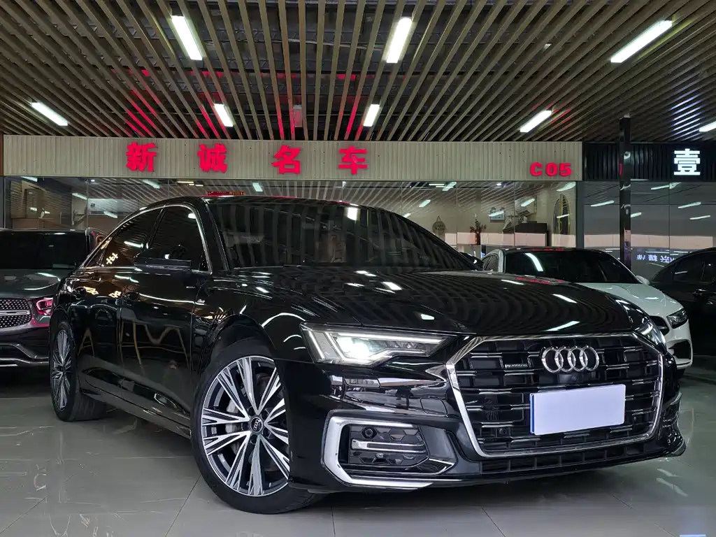 Audi A6L 2023 55 TFSI quattro Premium