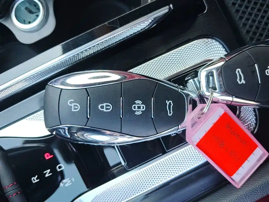 Hongqi Hongqi H6 — миниатюра 9
