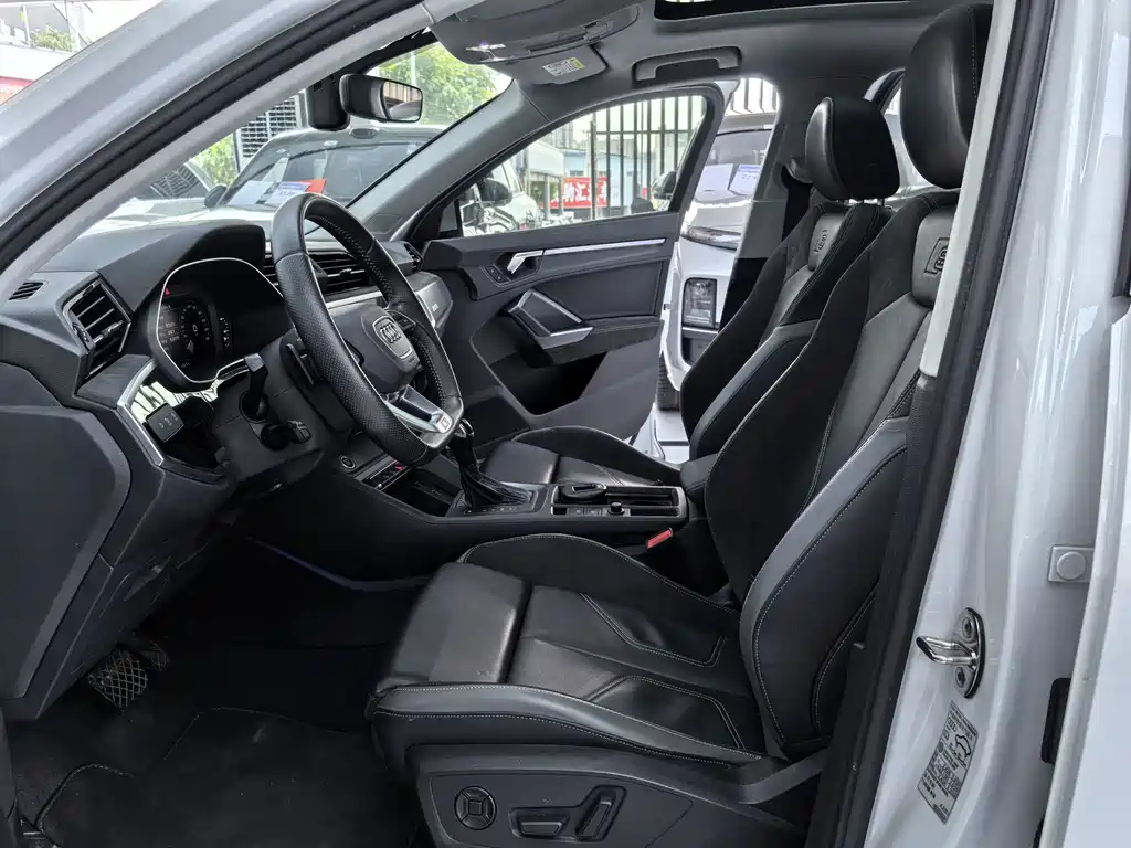 Audi Q3 Sportback — миниатюра 5