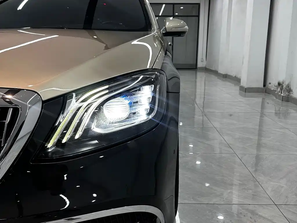 Mercedes-Benz S-Class — миниатюра 15