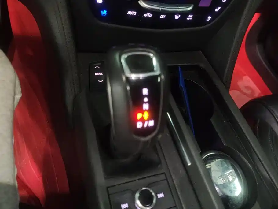 Cadillac CT6 — миниатюра 16