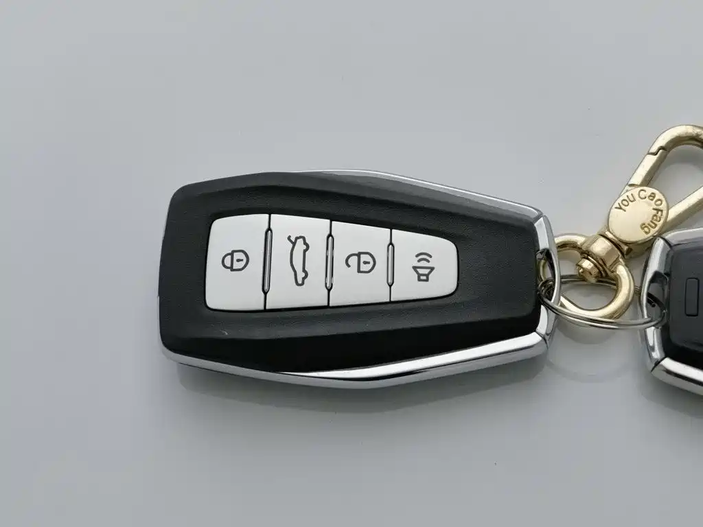 Geely Emgrand — миниатюра 19