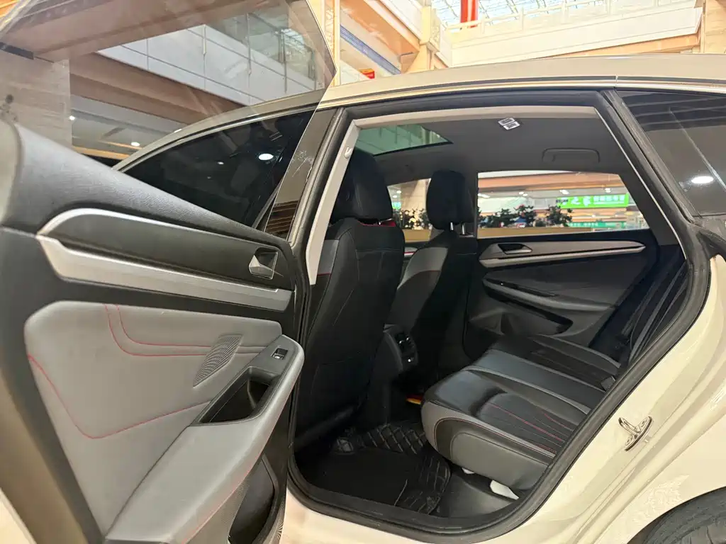 Volkswagen Lamando — миниатюра 6