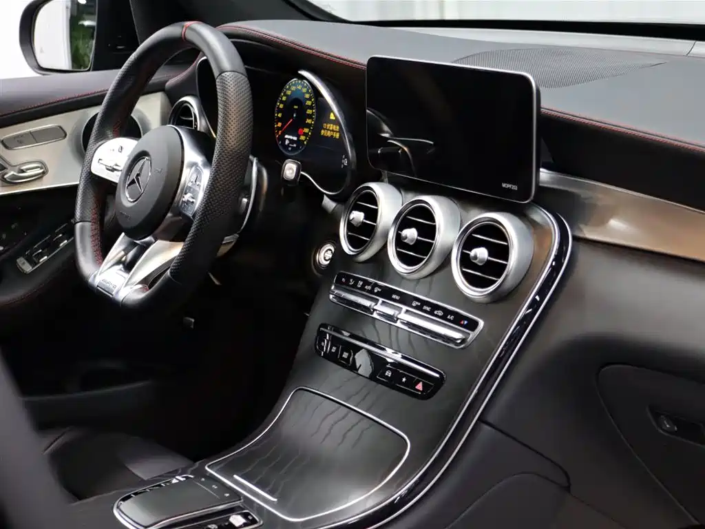 MERCEDES-BENZ GLC COUPE AMG