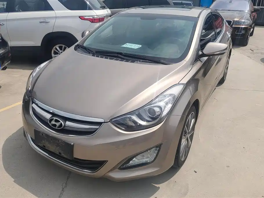 Hyundai Elantra Langdong 2016