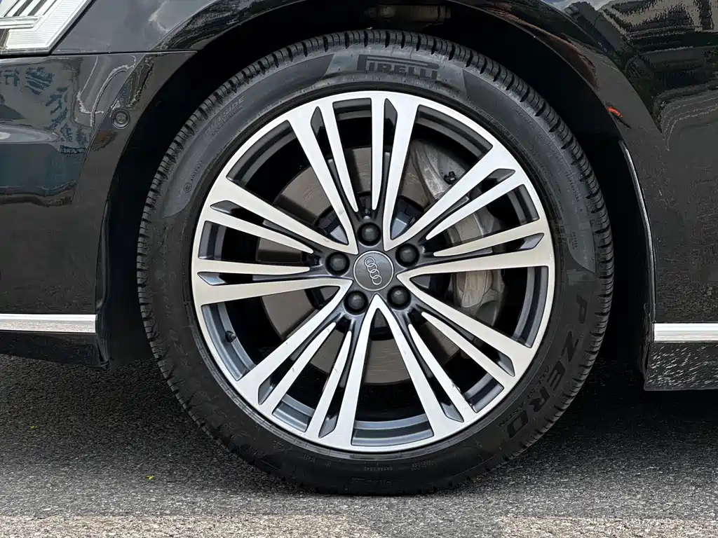 Audi A8 — миниатюра 8