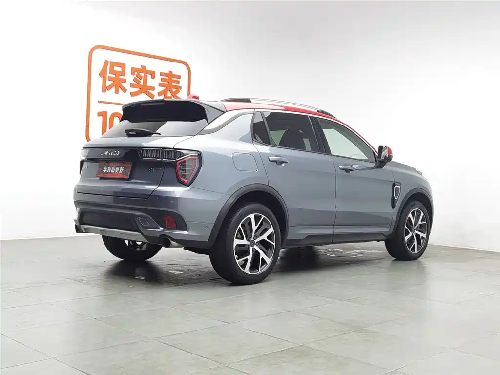 LYNK  &CO. 01 EM P