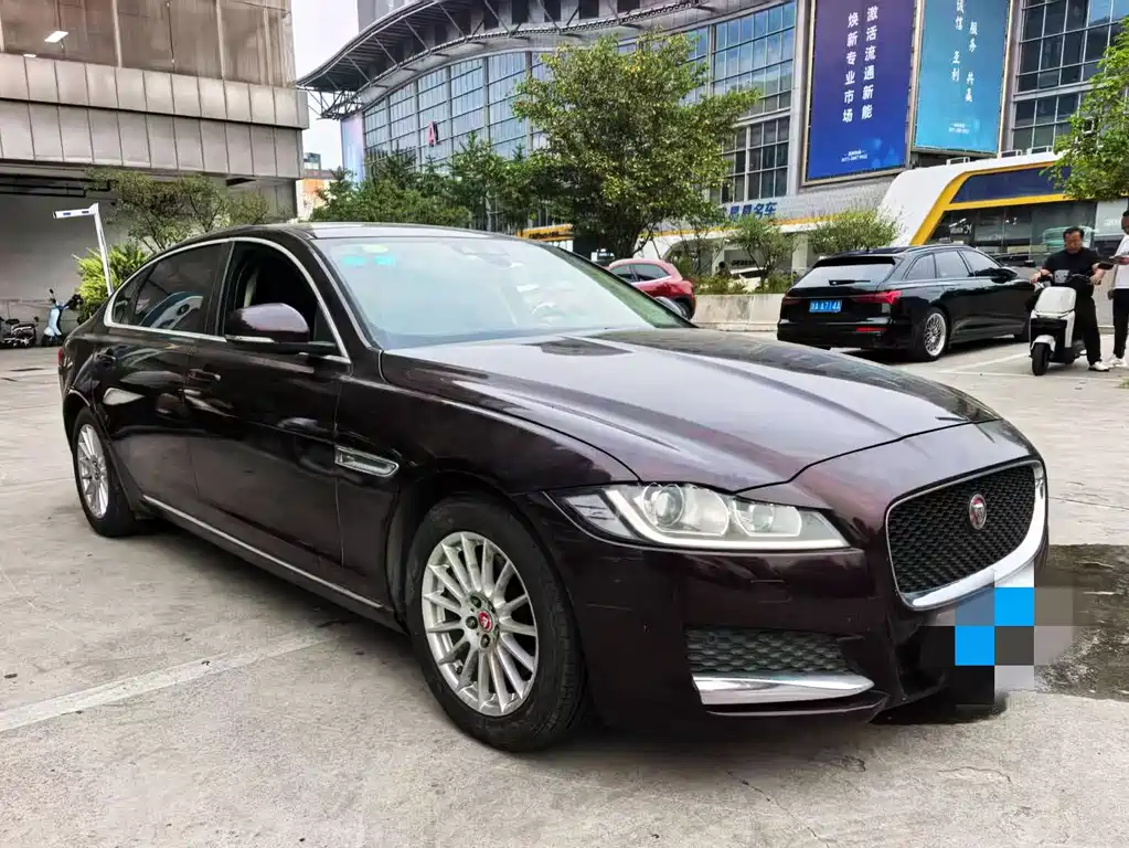 Jaguar XF — миниатюра 3